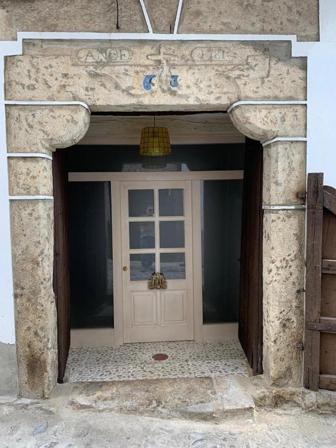 Aptos La Ceja, El Trampal Y El Reloj By Casa Boldo كانديلاريو المظهر الخارجي الصورة